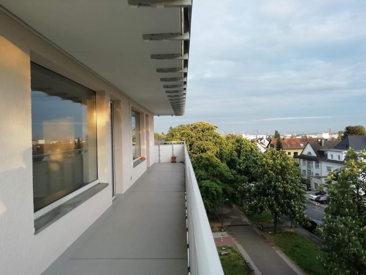 Apartment Frankfurt City View - โอเบอร์อูร์เซิล ภายนอก รูปภาพ