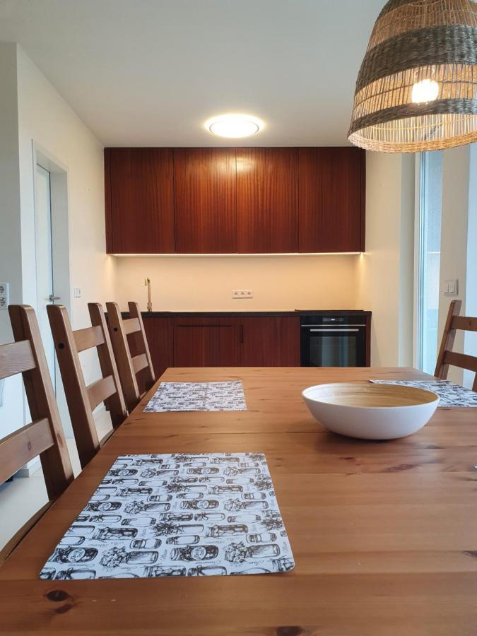 Apartment Frankfurt City View - โอเบอร์อูร์เซิล ภายนอก รูปภาพ